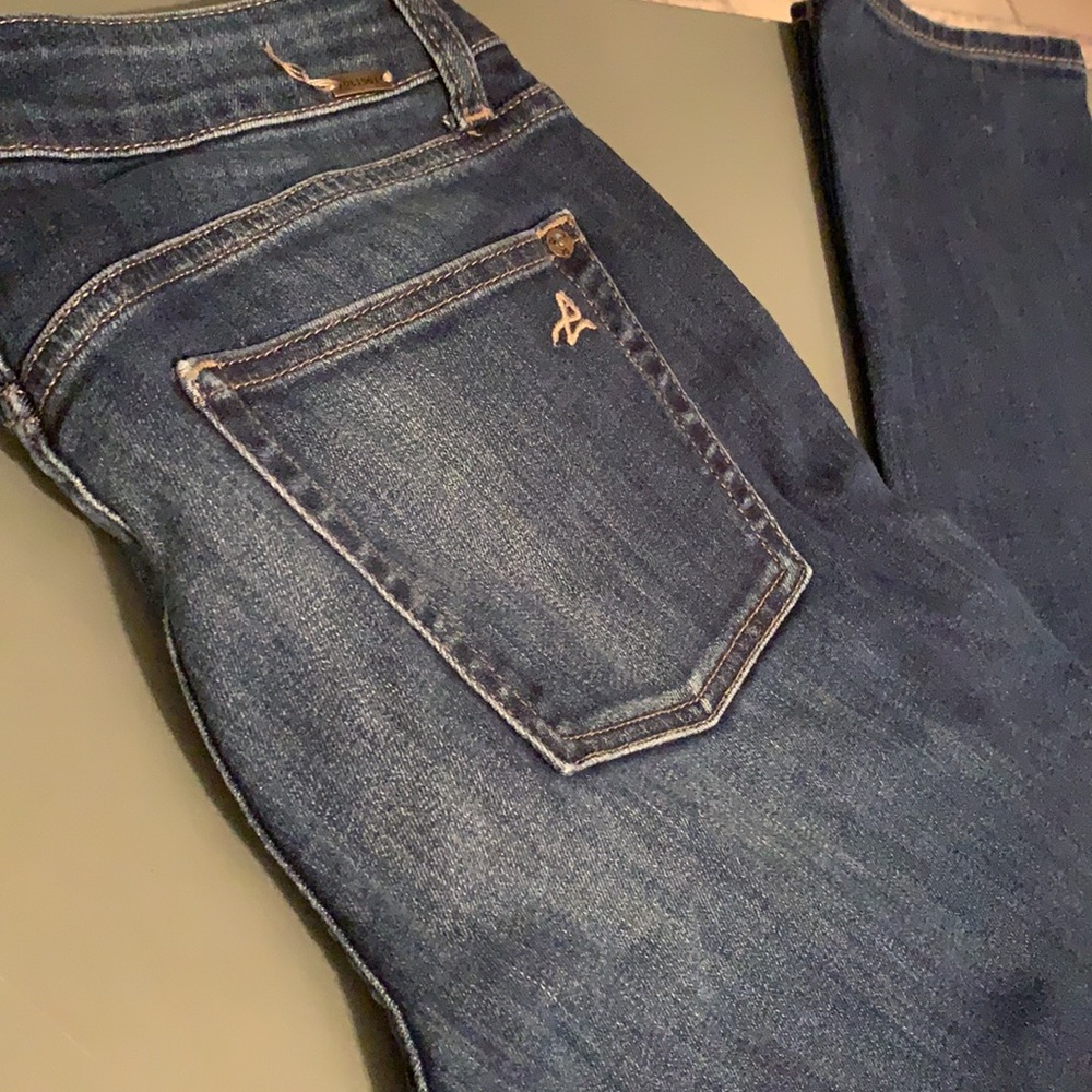 DL1961 Jeans - Picture 7 of 9